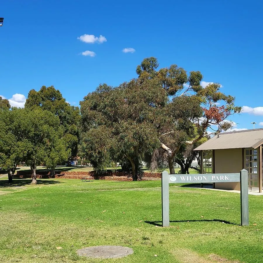 Gerring Court With Free 1 Car Bay Parking Apartment Perth 0*,  Australia